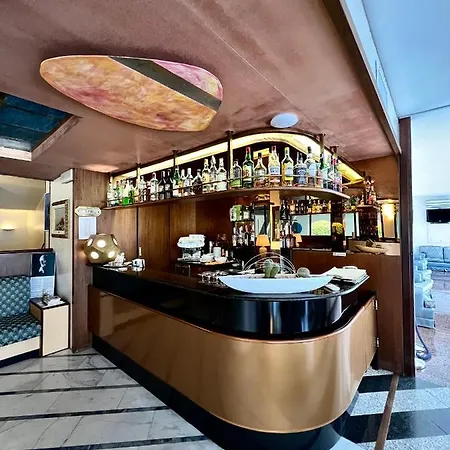 Отель Arthotel Gabbiano Azzurro Due