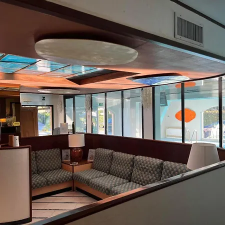 Arthotel Gabbiano Azzurro Due Отель Марчиана-Марина